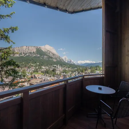 Hotel Oretta 3*