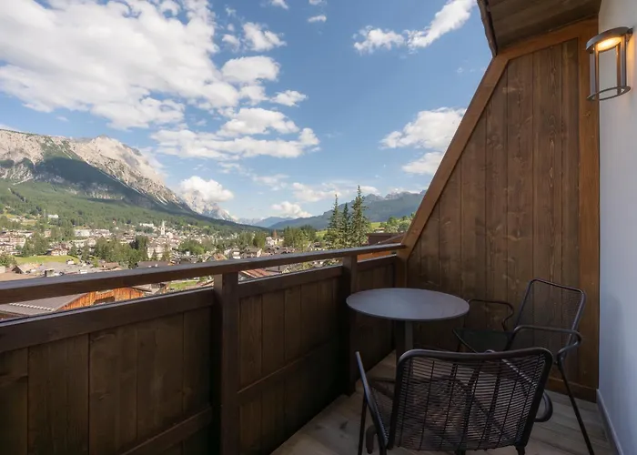 Szálloda Oretta Cortina dʼAmpezzo